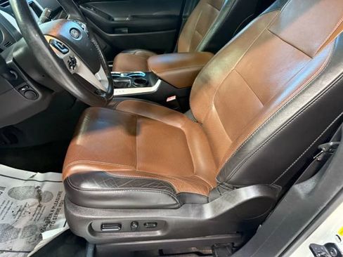 Used 2015 Ford Explorer Limited w/ Equipment Group 301A image 26