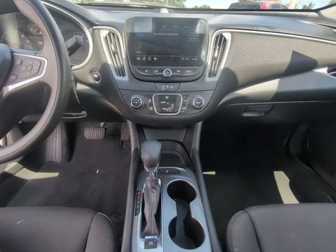 Used 2024 Chevrolet Malibu LS FWD image 19