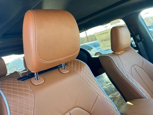 New 2026 Chrysler Pacifica Pinnacle AWD/4WD image 32