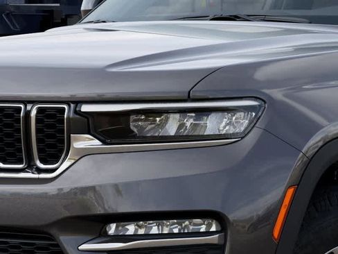New 2025 Jeep Grand Cherokee Limited image 10