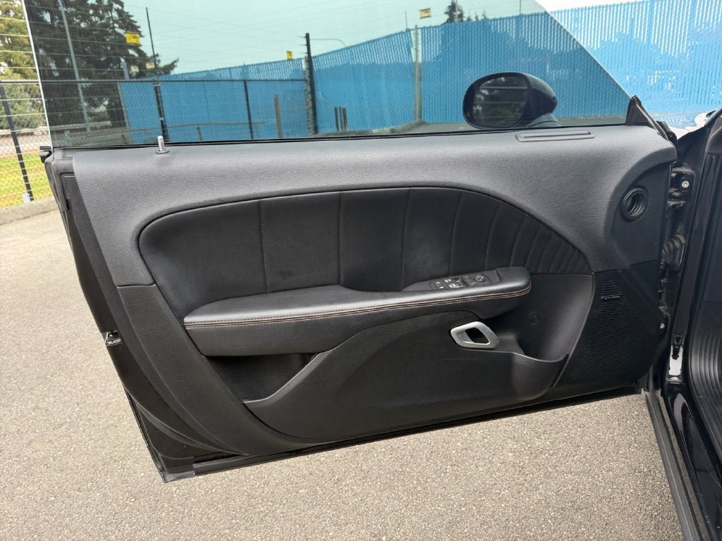 Used 2016 Dodge Challenger R/T Plus RWD image 20