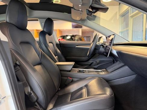 Used 2023 Tesla Model 3 Standard Range RWD image 13
