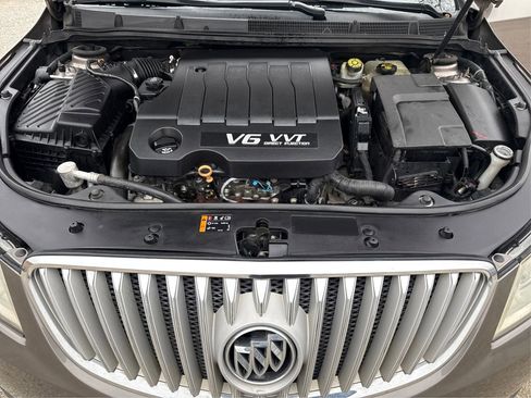 Used 2011 Buick LaCrosse CXL image 13