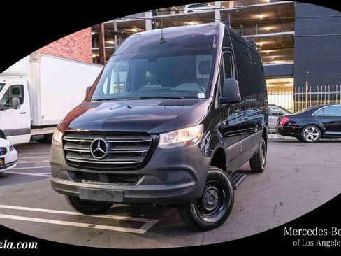 Used 2021 Mercedes-Benz Sprinter 2500 w/ Comfort Plus Package image 1