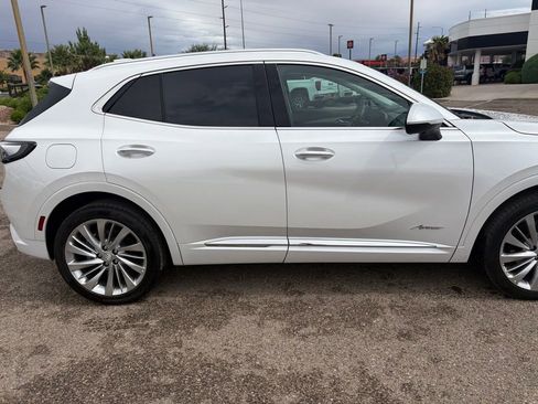 Used 2024 Buick Envision Avenir AWD/4WD image 4