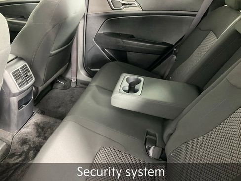 Certified 2023 Kia Sportage LX image 15