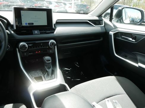 Certified 2025 Toyota RAV4 XLE AWD/4WD image 14