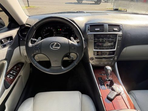 Used 2008 Lexus IS 250 AWD image 17