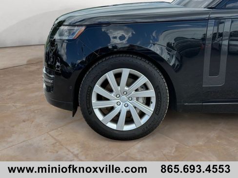 Used 2023 Land Rover Range Rover SE AWD/4WD image 9