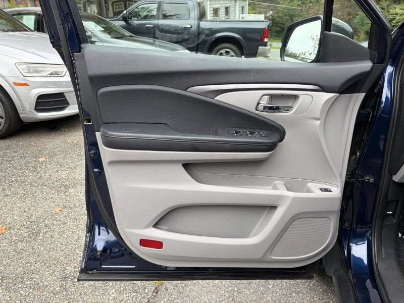 Used 2017 Honda Pilot EX-L image 17