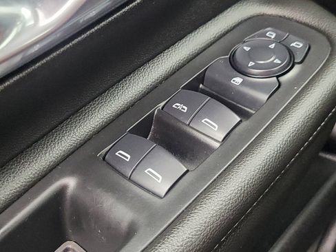 Used 2024 GMC Terrain SLE FWD image 27