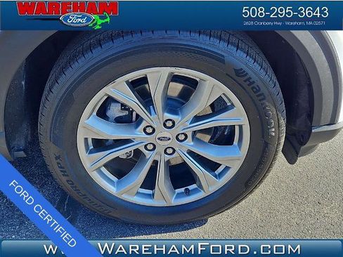 Certified 2022 Ford Explorer XLT w/ Equipment Group 202A AWD/4WD image 5