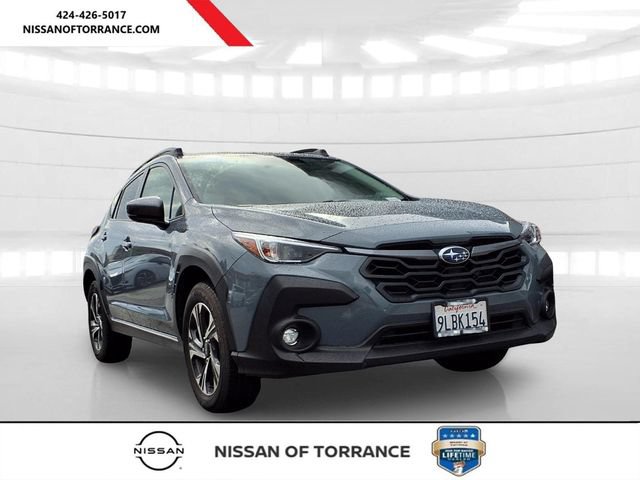 Used 2024 Subaru Crosstrek 2.0i Premium w/ Crosstrek Mirror Package AWD/4WD image 1
