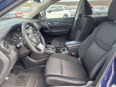 Used 2018 Nissan Rogue S FWD image 11