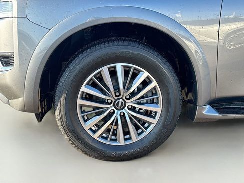 Used 2024 Nissan Armada SL image 24