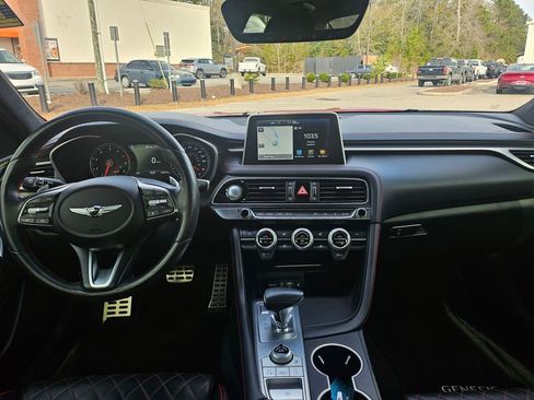 Used 2019 Genesis G70 3.3T Dynamic image 8