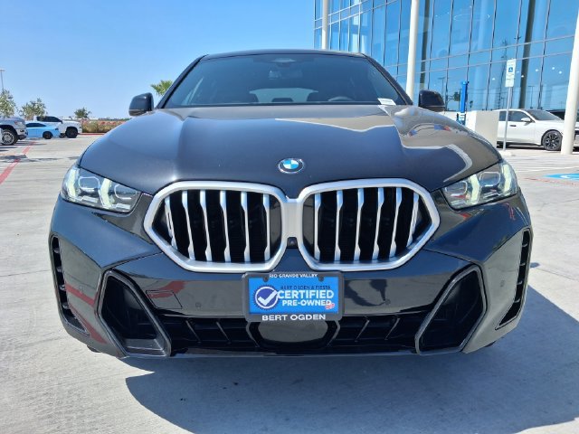 Used 2025 BMW X6 xDrive40i w/ Parking Assistance Package AWD/4WD image 3
