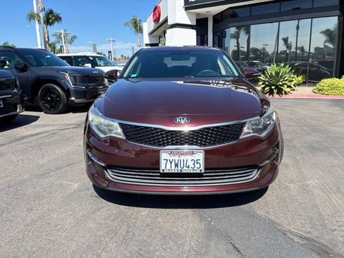 Used 2017 Kia Optima LX FWD image 2