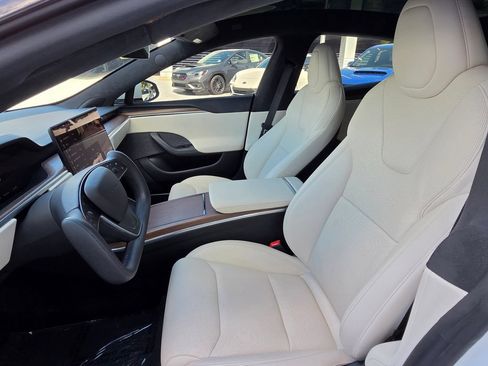 Used 2022 Tesla Model S AWD/4WD image 17
