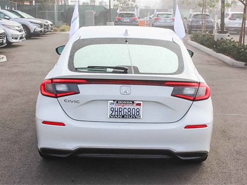 Used 2023 Honda Civic EX-L image 6