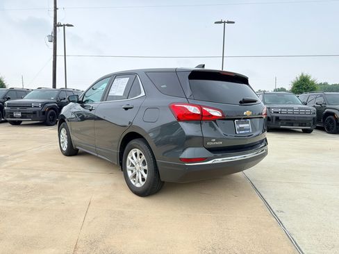 Used 2021 Chevrolet Equinox LT FWD image 9