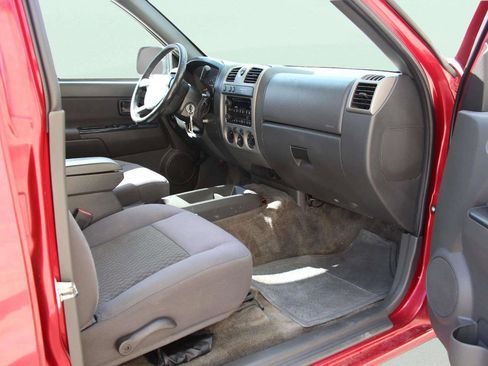 Used 2006 GMC Canyon SLE image 25