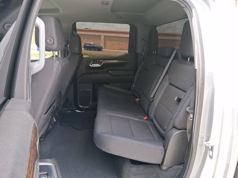 Used 2024 GMC Sierra 1500 Elevation RWD image 19