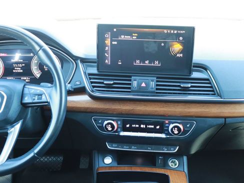 Used 2022 Audi Q5 2.0T Premium Plus AWD/4WD image 16