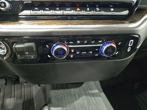 New 2026 GMC Sierra 1500 SLE AWD/4WD image 24