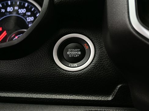 Used 2025 RAM 1500 Big Horn AWD/4WD image 25