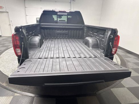 Certified 2024 GMC Sierra 1500 Elevation w/ Preferred Package AWD/4WD image 32