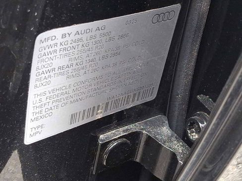 New 2025 Audi Q5 Premium Plus image 17