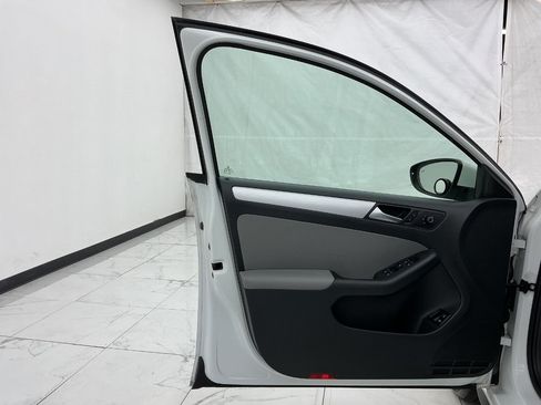 Used 2016 Volkswagen Jetta SEL Premium FWD image 18