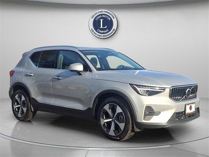 Certified 2025 Volvo XC40 B5 Plus