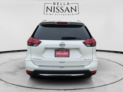 Used 2019 Nissan Rogue SL w/ Premium Package image 5