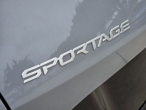 Certified 2023 Kia Sportage SX FWD image 16