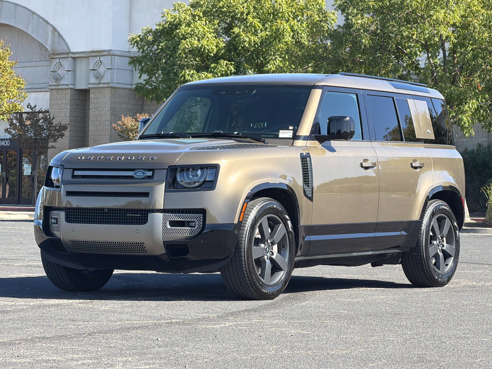 Used 2022 Land Rover Defender 110 X-Dynamic HSE AWD/4WD image 8