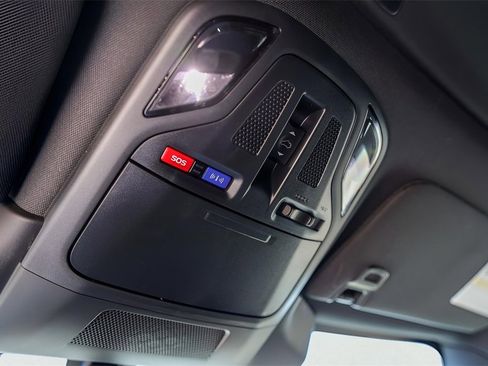 Used 2025 Subaru Outback Wilderness w/ Wilderness Package image 24