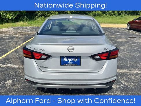 Used 2024 Nissan Altima 2.5 SV FWD image 32