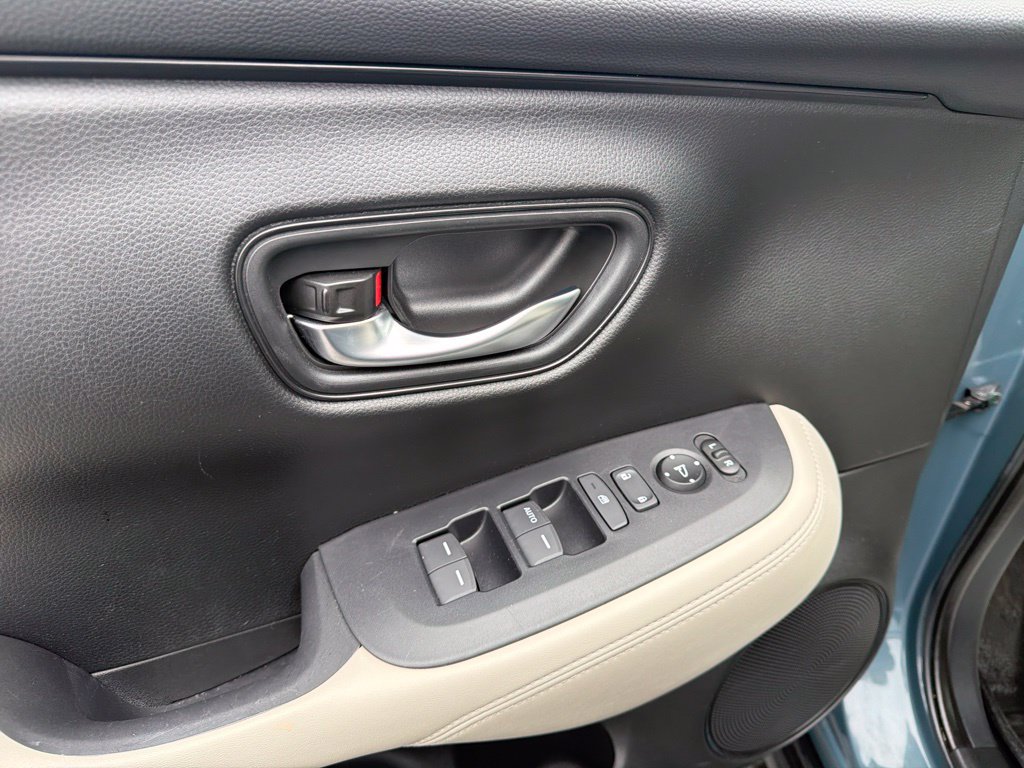 Certified 2024 Honda HR-V LX image 25