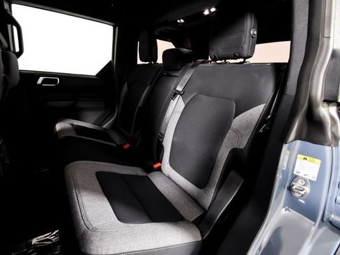 Used 2025 Ford Bronco 4-Door w/ Sasquatch Package AWD/4WD image 5