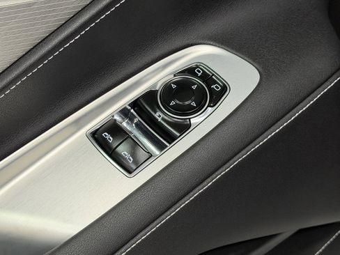 Used 2021 Chevrolet Corvette Stingray Preferred Cpe w/ Z51 Performance Package image 22