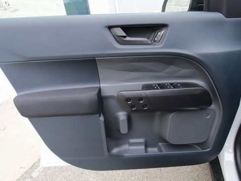 New 2025 Ford Maverick XL w/ Equipment Group 101A image 17