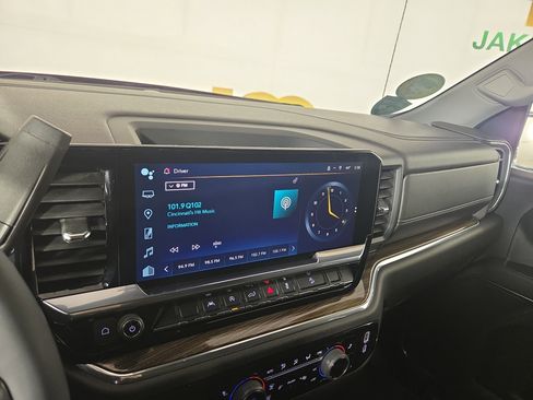 Certified 2023 Chevrolet Silverado 1500 RST image 19