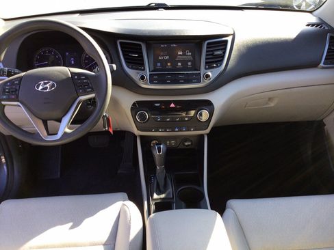 Used 2018 Hyundai Tucson SEL AWD/4WD image 18