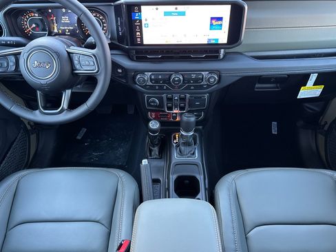 New 2026 Jeep Gladiator Mojave AWD/4WD image 13