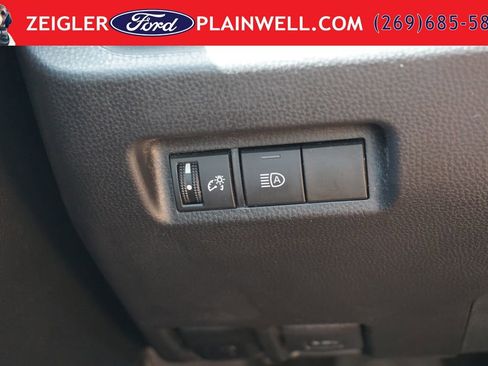 Used 2022 Toyota RAV4 LE FWD image 26