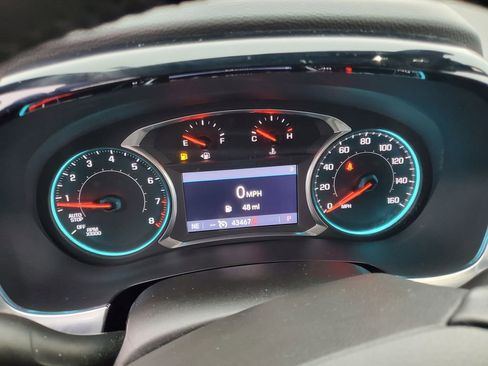 Used 2022 Chevrolet Traverse LT w/ LPO, Floor Liner Package image 16