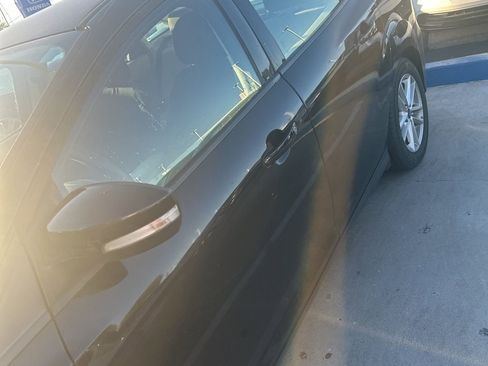 Used 2016 Ford Focus SE image 8