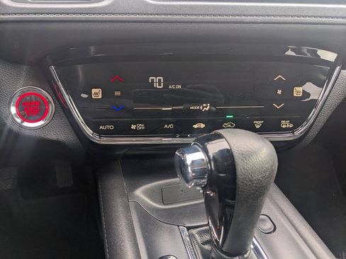 Used 2019 Honda HR-V EX image 19